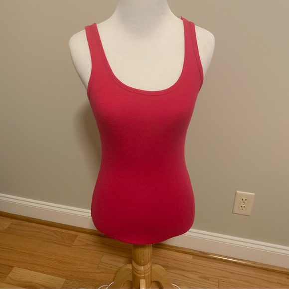 Tank - Picture 2 of 2